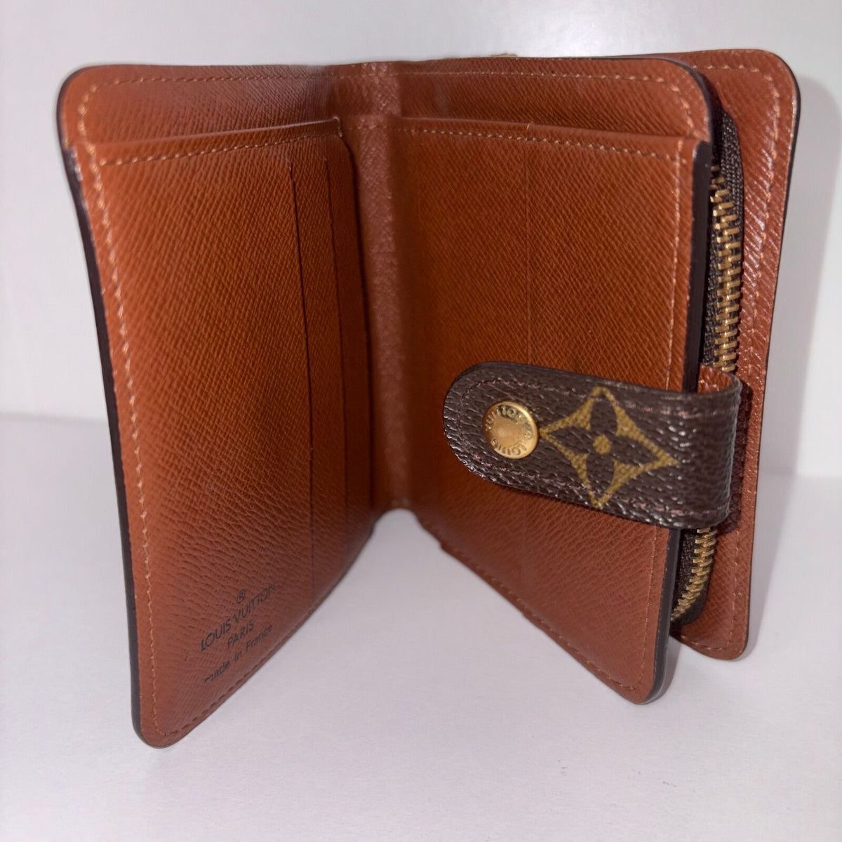 LV Monogram Compact Zippy Bifold
