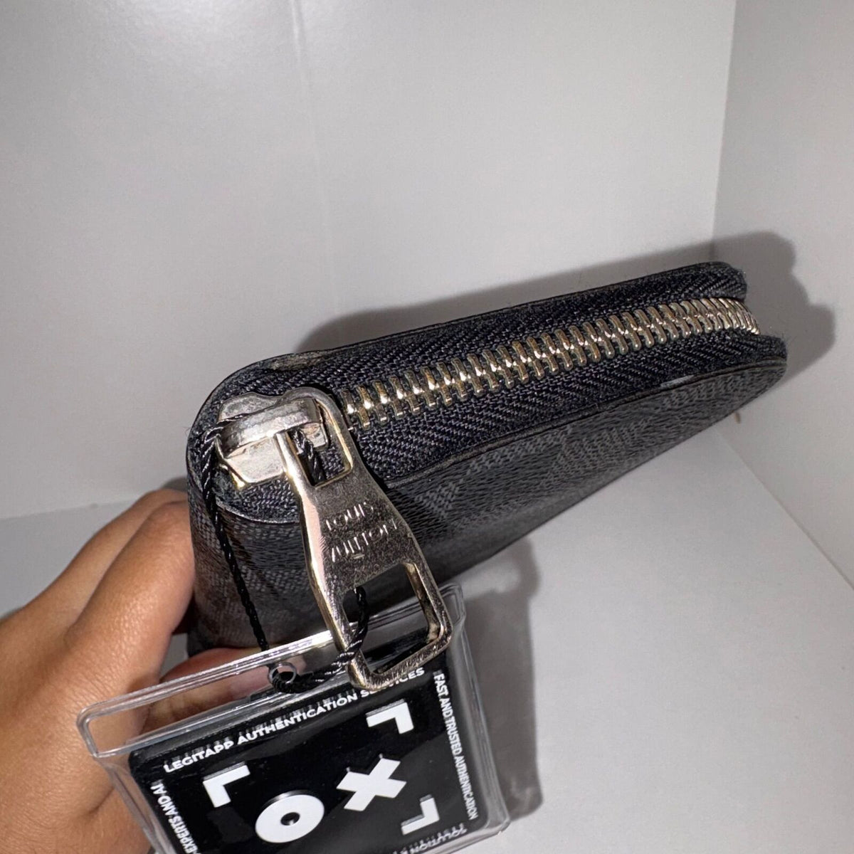 LV Damier Graphite Zipper Long Wallet