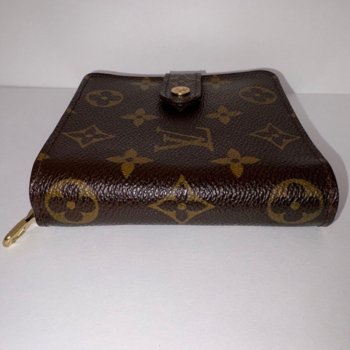 LV Monogram Compact Zippy Bifold