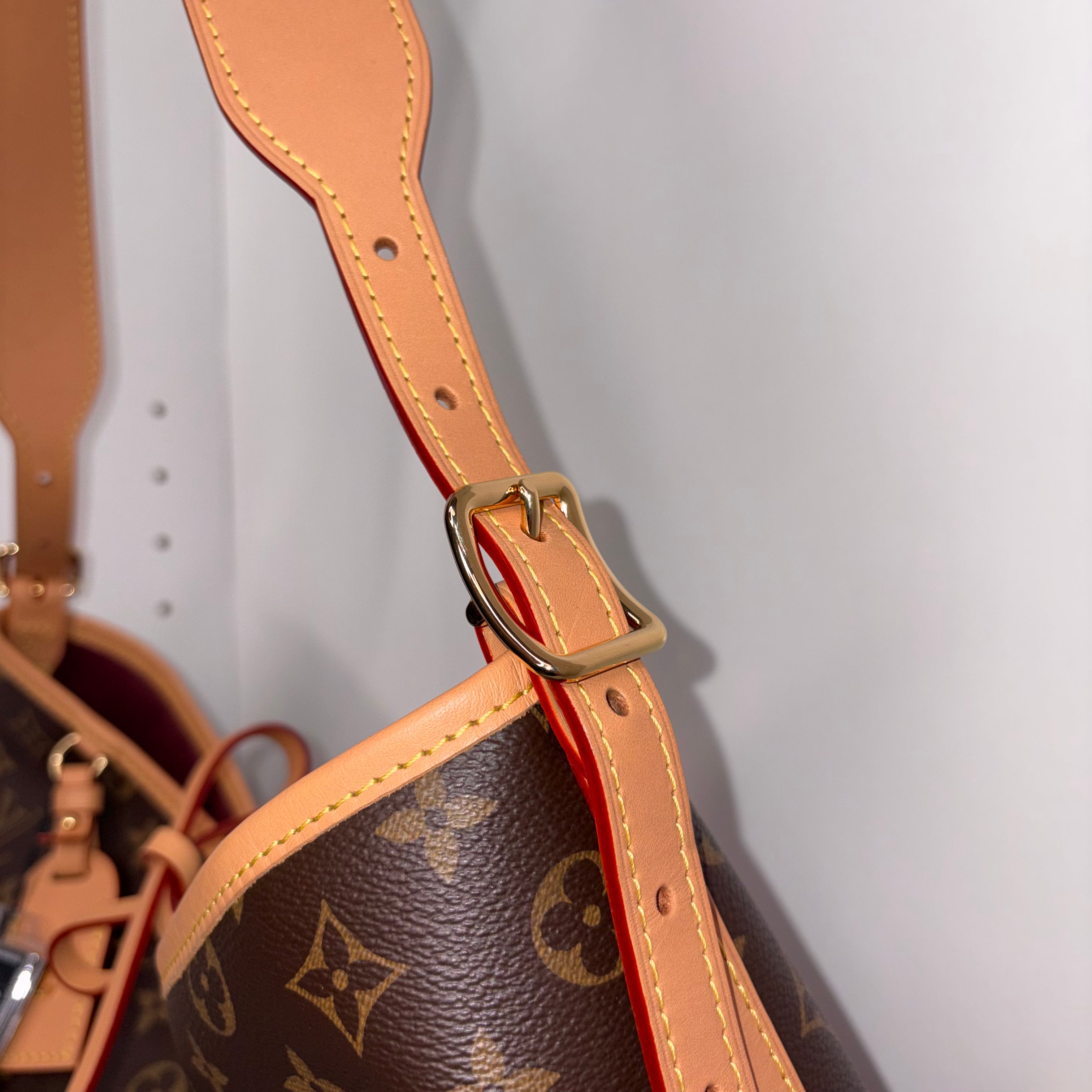 LV Carryall MM