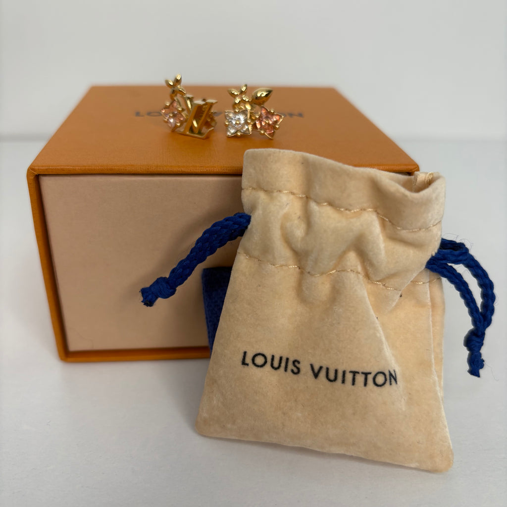Lv earrings