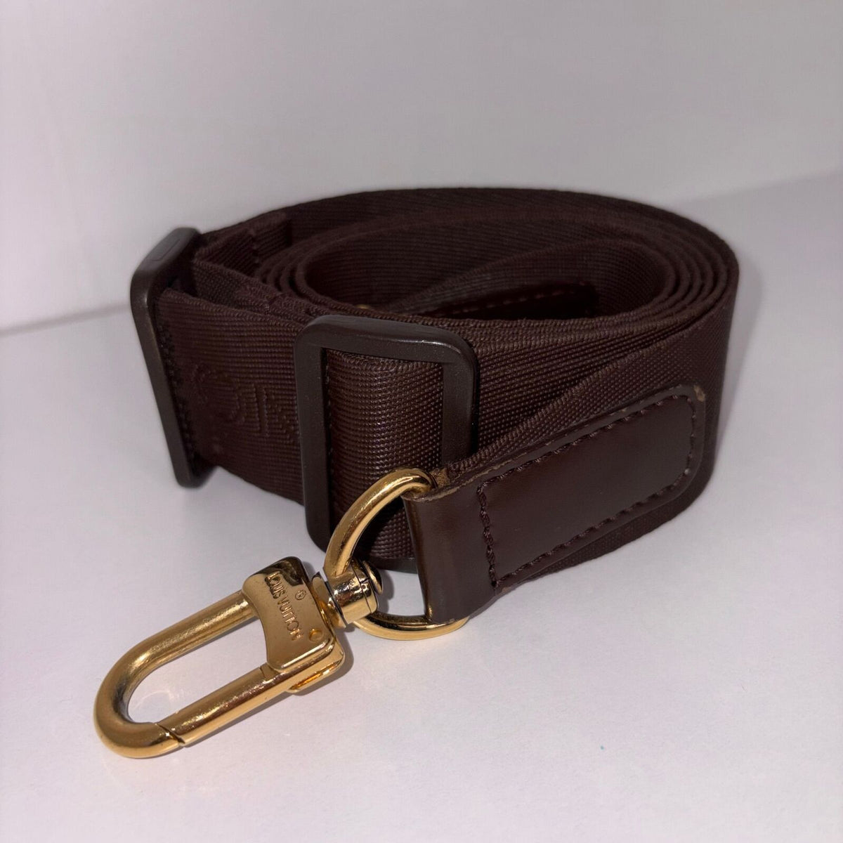 LV Damier Ebene Icare Laptop Bag