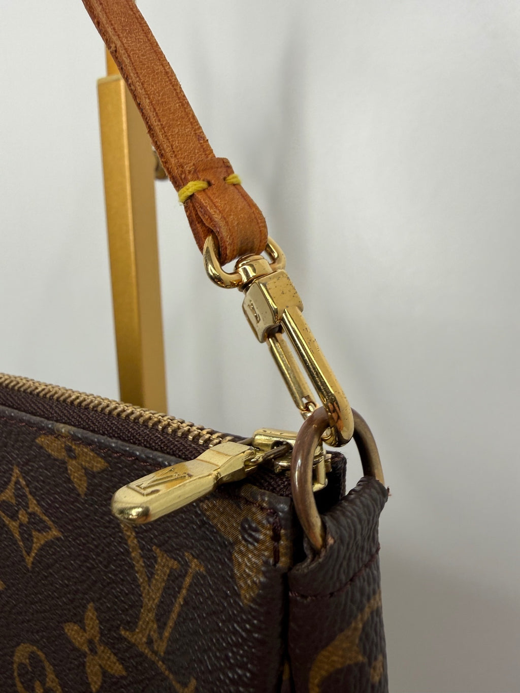 Louis Vuitton Pochette