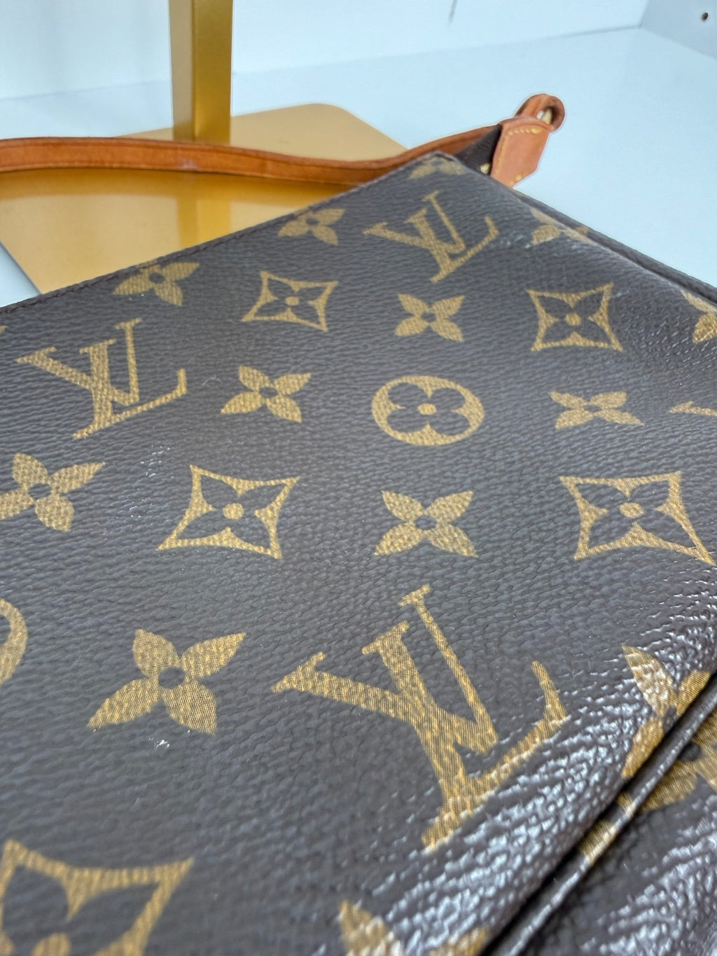 Louis Vuitton Pochette