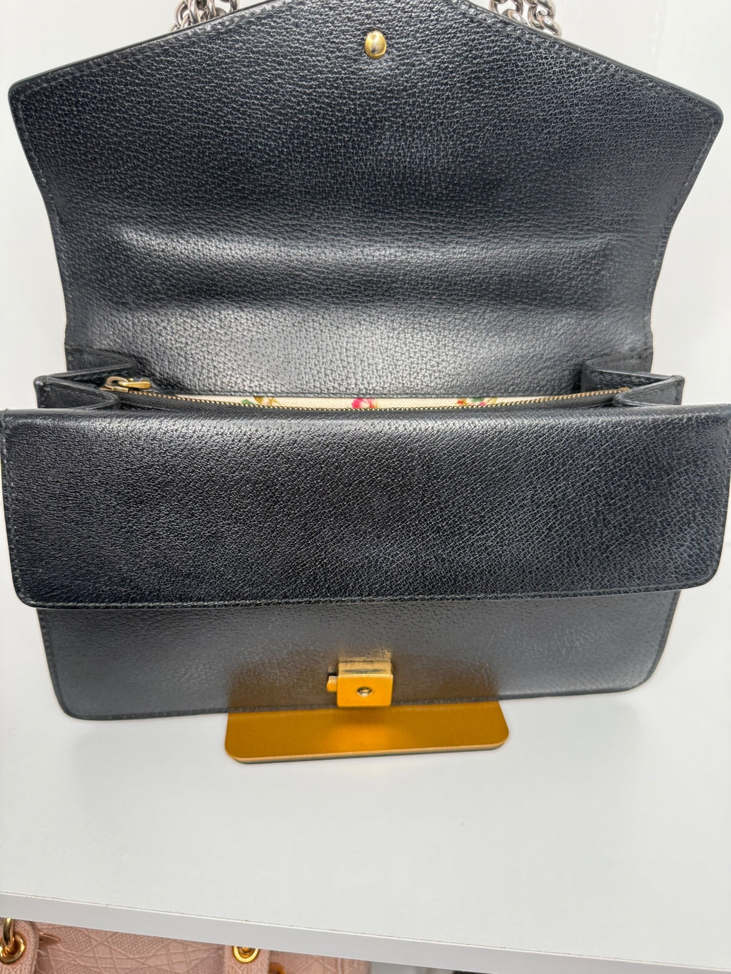Gucci Dionysus Shoulder Bag