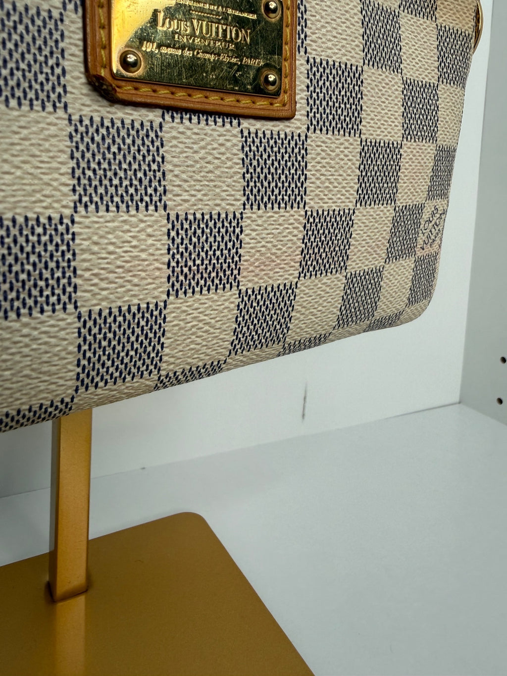 Louis Vuitton Damier Azur Pochette Milla