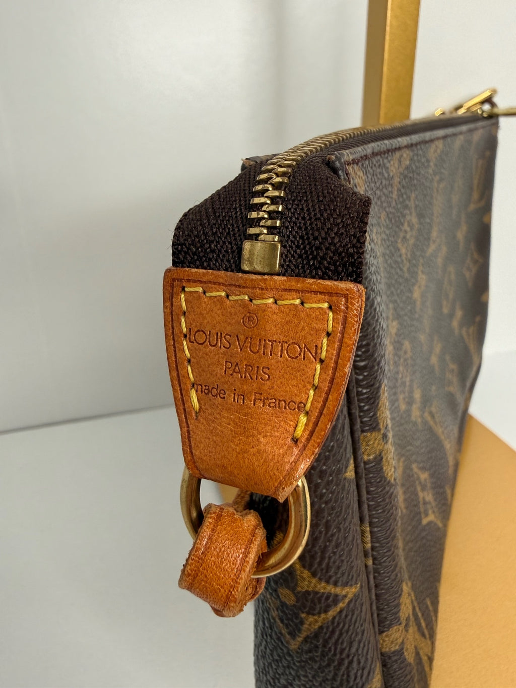 Louis Vuitton Pochette