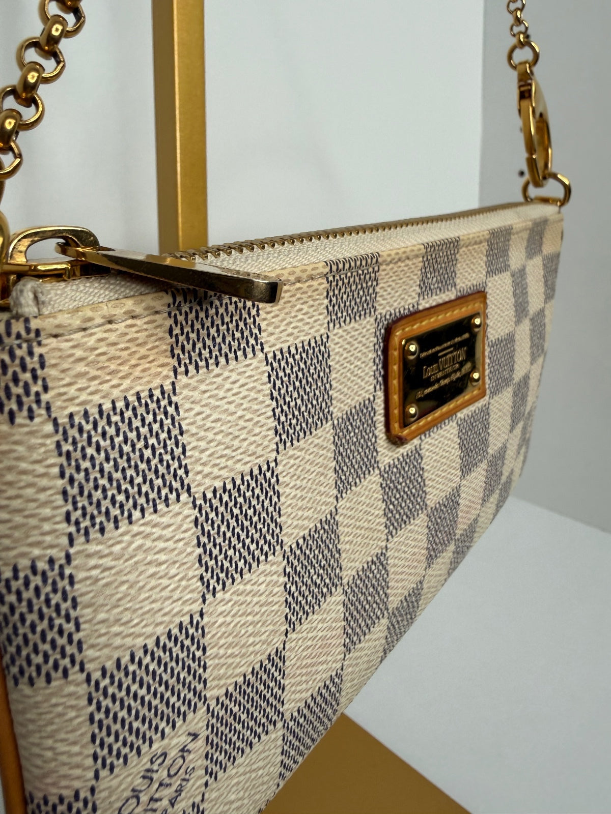 Louis Vuitton Damier Azur Pochette Milla