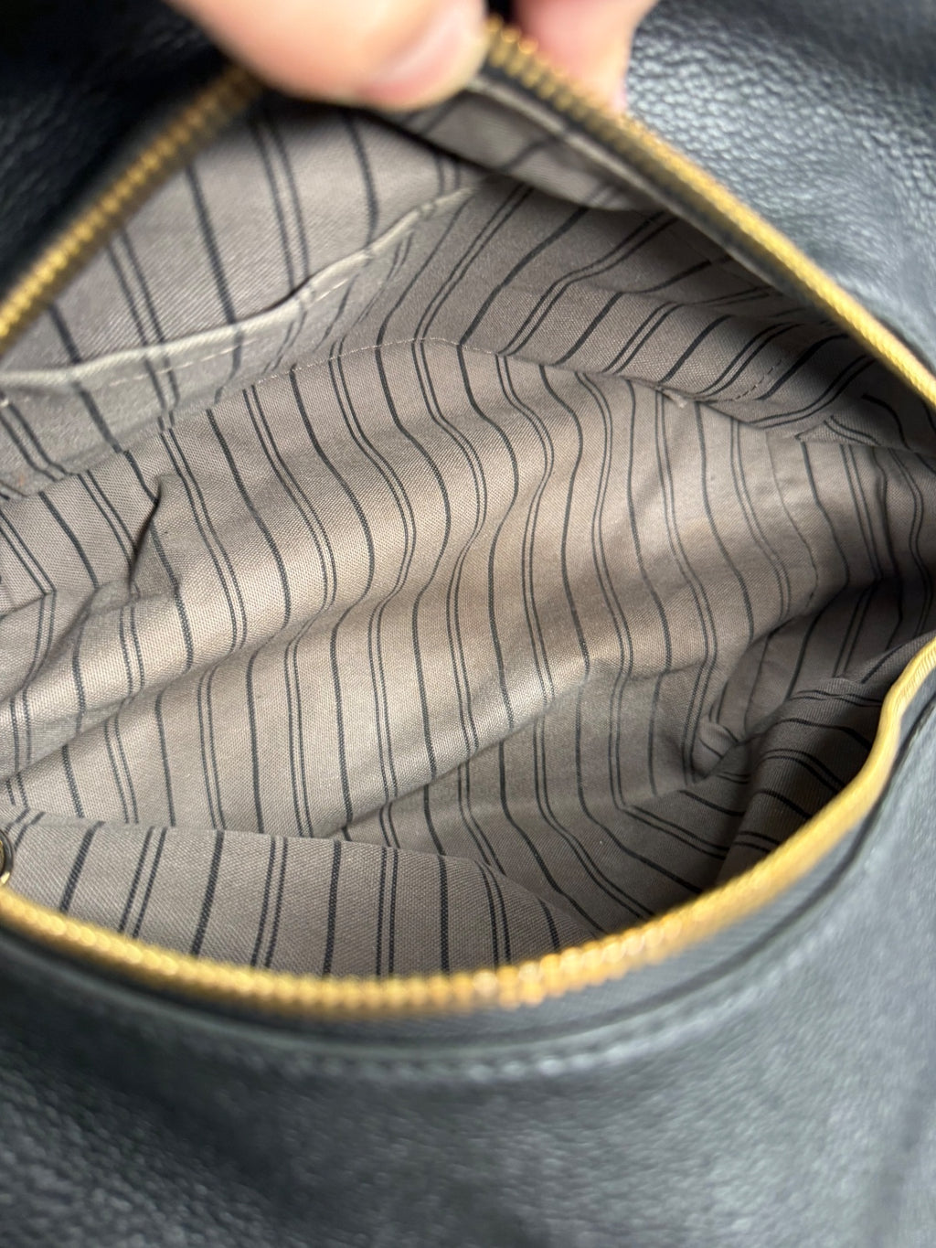 Louis Vuitton Marais MM