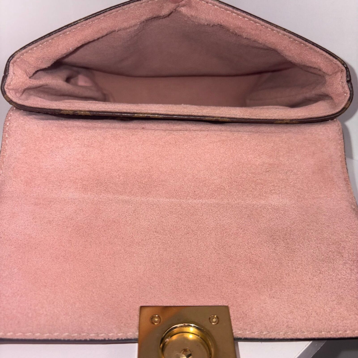 LV Monogram Locky BB Rose